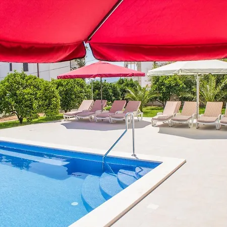 Apartment Soric Trogir Exterior photo